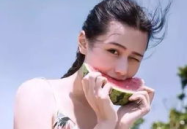 女孩网红吃瓜,幕后故事与热门话题